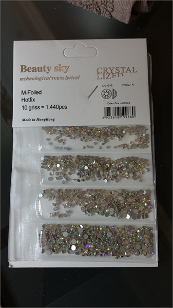 Камені для декору,хамелеон 1440шт (чотири ряди,різних розмірів)