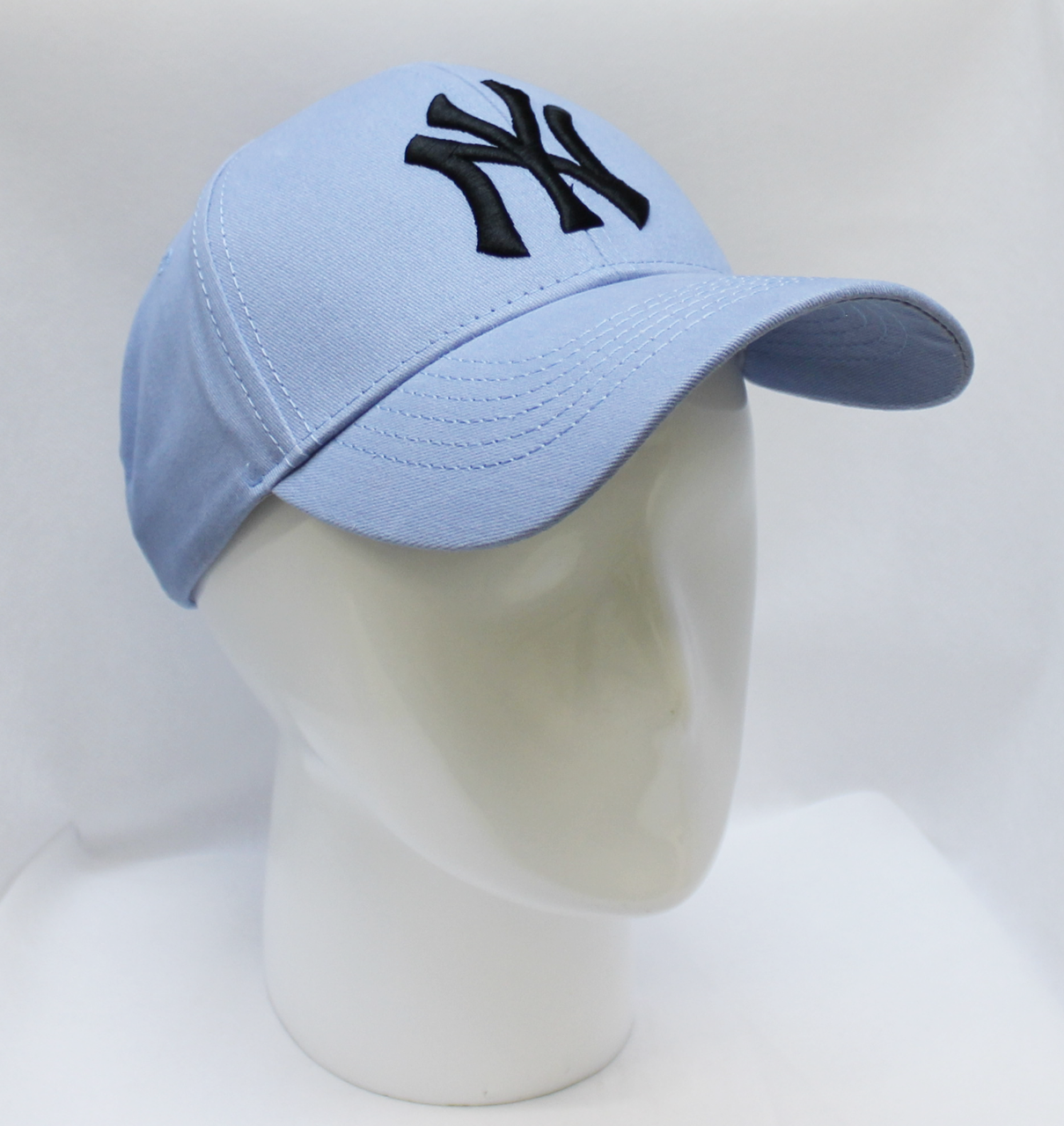 Купить Кепка Нью Йорк (New York) голубого цвета с черной вышивкой ...