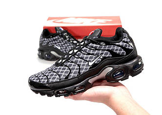 Чоловічі Кросівки Nike Air Max Plus TN+ Black Grey 41