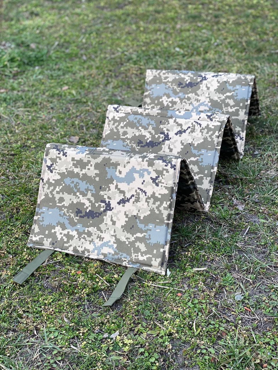 Каремат-коврик тактический раскладной пиксель ВСУ 6 секций военный армейский каремат для сидения поджопник lmn - фото 1 - id-p1866555508