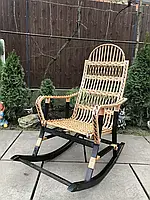 Кресло-качалка 1 из бука и ротанга