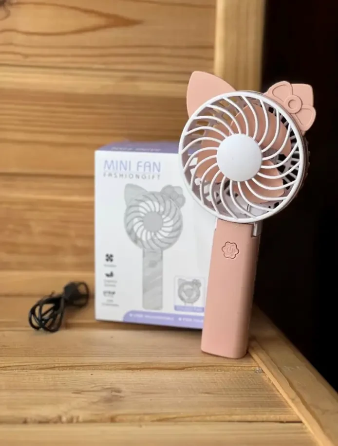 Портативний мінівентилятор Мультфільм Cat з Usb, акумуляторний мінівентилятор із вушками та складаною ручкою