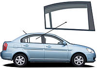 Бічне скло Hyundai Accent 2006-2010 задніх дверей праве