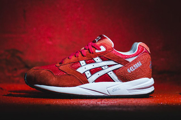 Кроссовки женские Asics Gel Saga / ASC-544