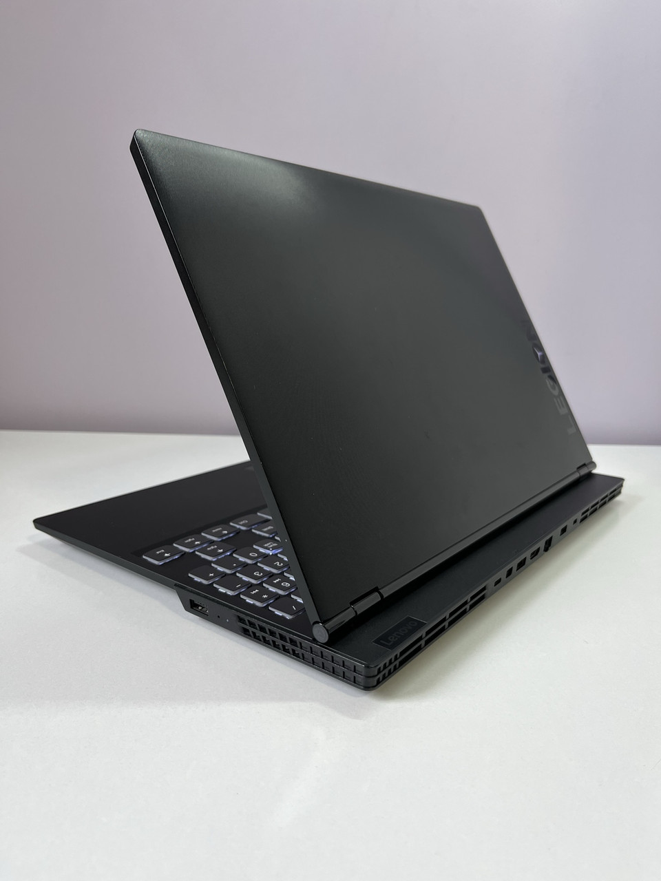 Купити Ноутбук Lenovo Legion GTX 1060 6Gb i7-8750H 16 Gb SSD 256 Gb HDD ...