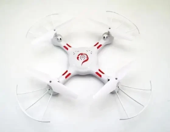 Квадрокоптер на радіокеруванні з WiFi камерою Білий QY66-X05 Квадрокоптер який світиться