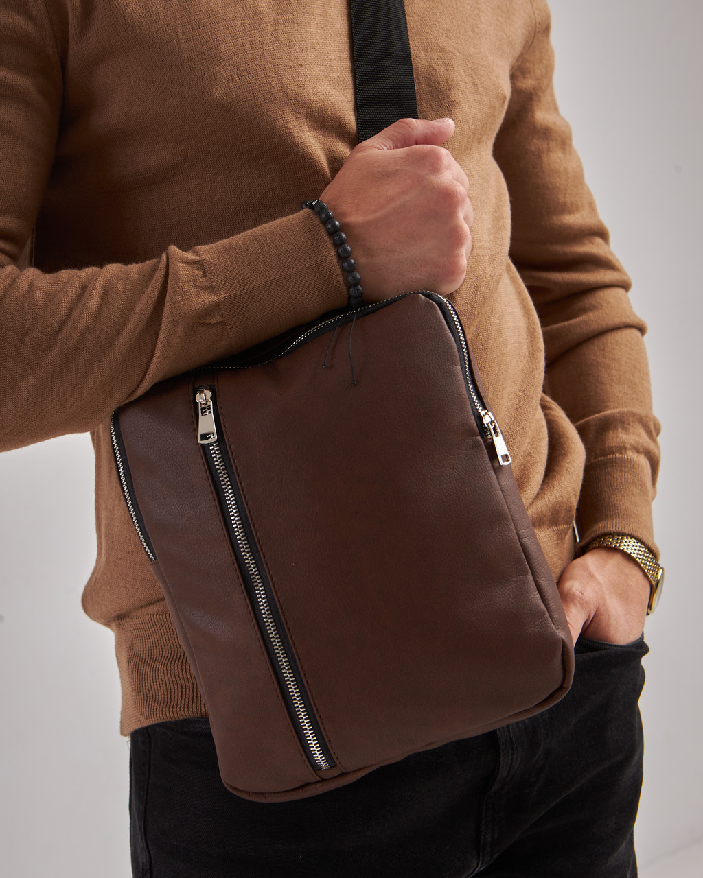 Чоловіча коричнева сумка планшет через плечо Vertical екошкіра