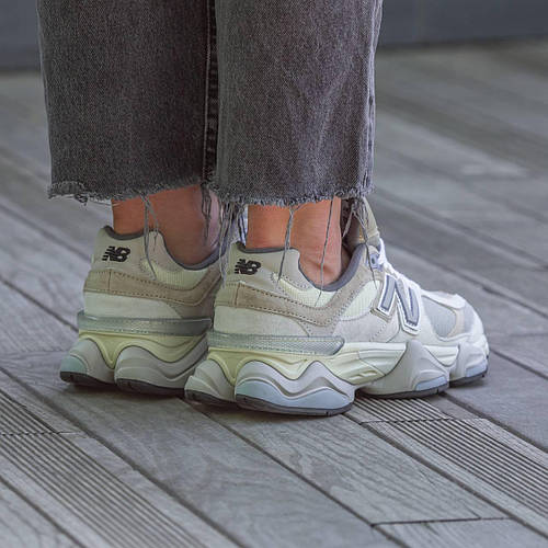 Купить Удобные кроссы для девушек Нью Беленс 9060. Красивые женские ...