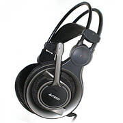 Навушники та гарнітури