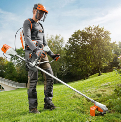 Аккумуляторная мотокоса STIHL FSA 90 двухручная, (без АКБ и ЗУ) 4863-200-0084 - фото 2 - id-p1865726109