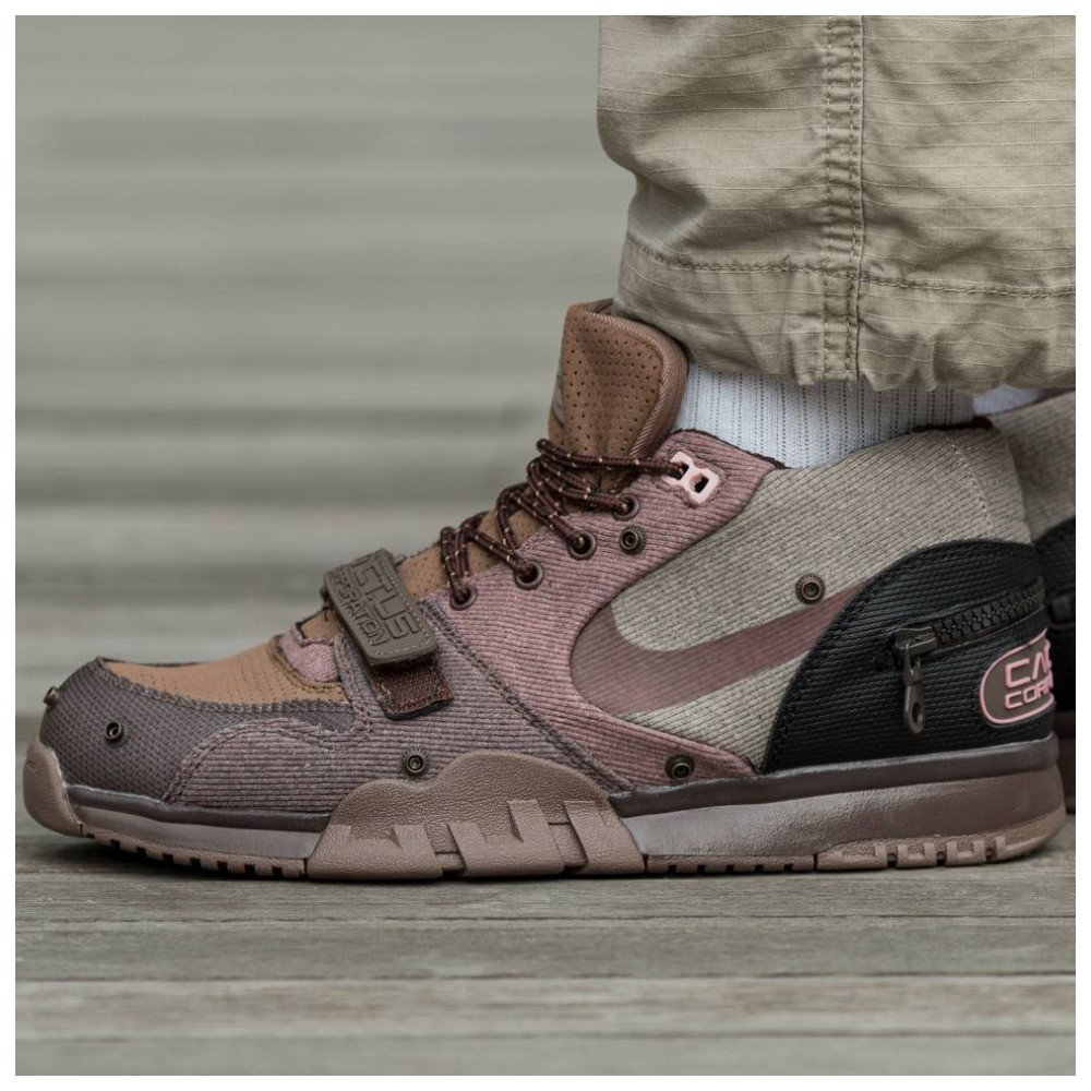 Nike 1 sale travis scott