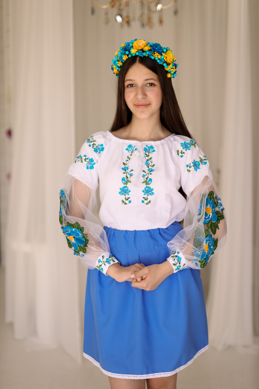 Вишиванка для дівчинки Ніжність блакитна
