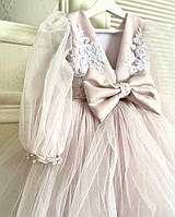 Нарядное платье для девочки. Розовое платье с кружевом и камешками для девочки. Платье на годик.