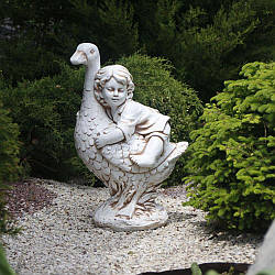 Садова фігура Хлопчик на гусі полігіпс 38х29х60 см   ПОЛІ12003 Крем