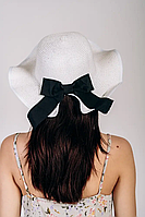 Белая женская элегантная шляпа из соломы с черным бантом размер 56-57