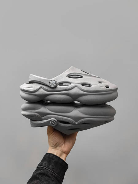 Adidas Yeezy Slider Style Grey 12474