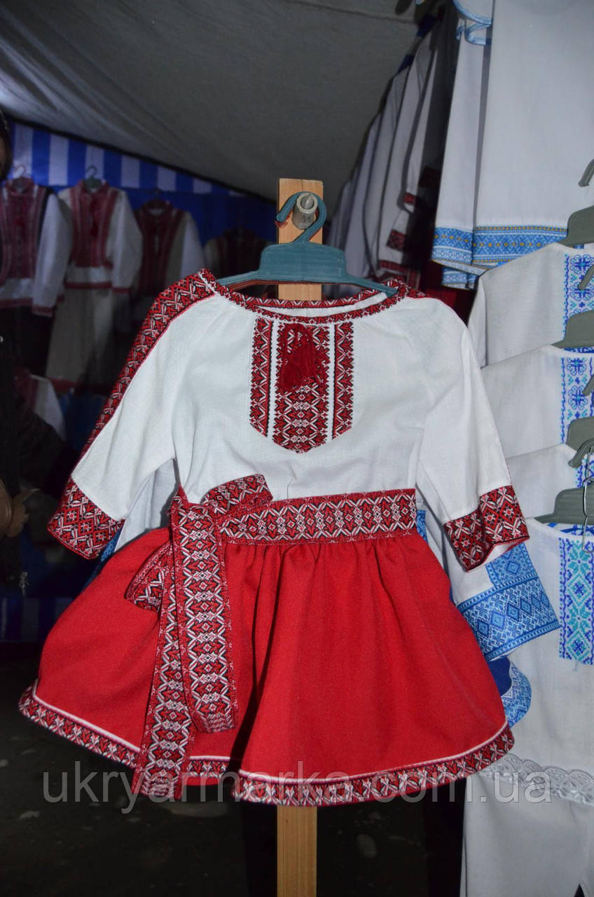 Дитячий костюм з вишивкою для дівчинки "Перлинка"