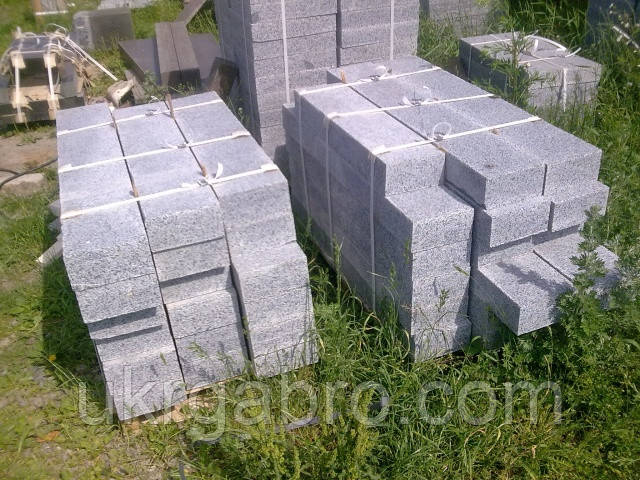 Гранітний бордюр Київ