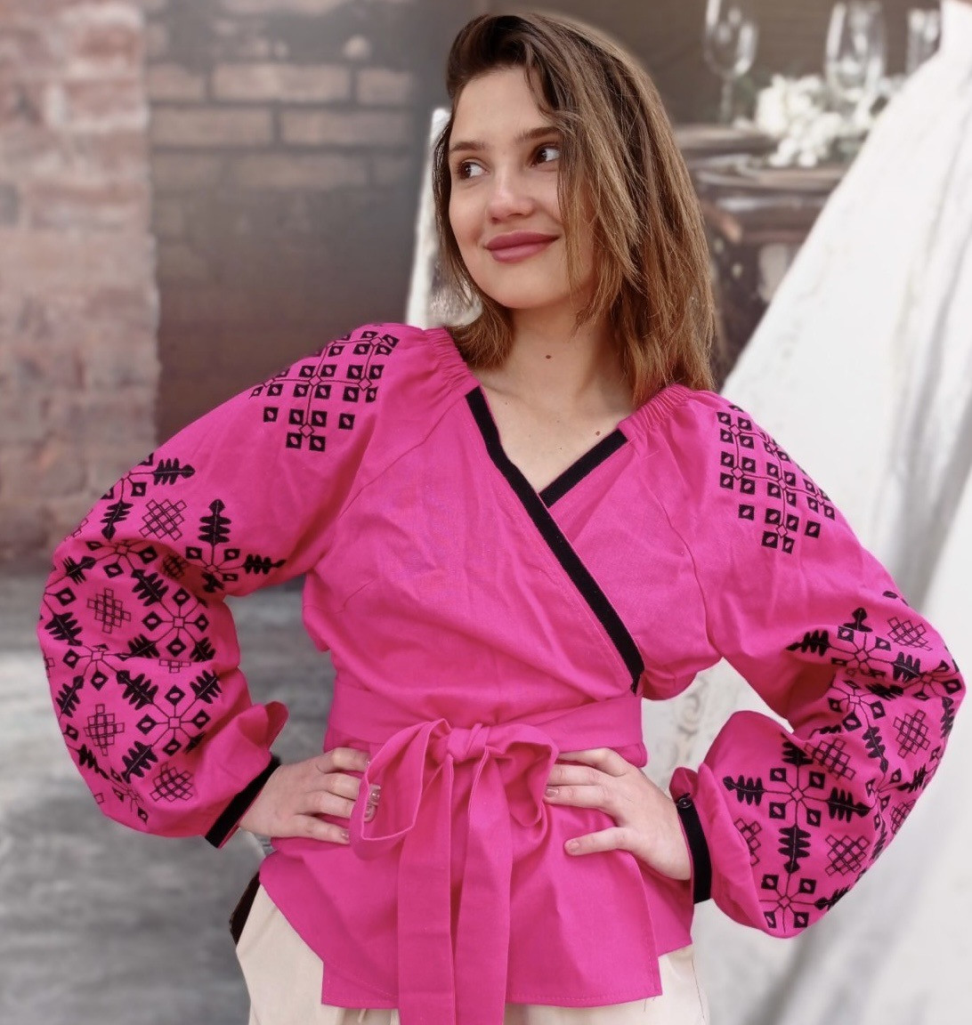 Вишиванка жіноча на літньому льоні "Улляна"  S-L р-ри, фото 1