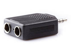 Переходник штекер 3,5 стерео - 2 гн. 6,3 стереопластик