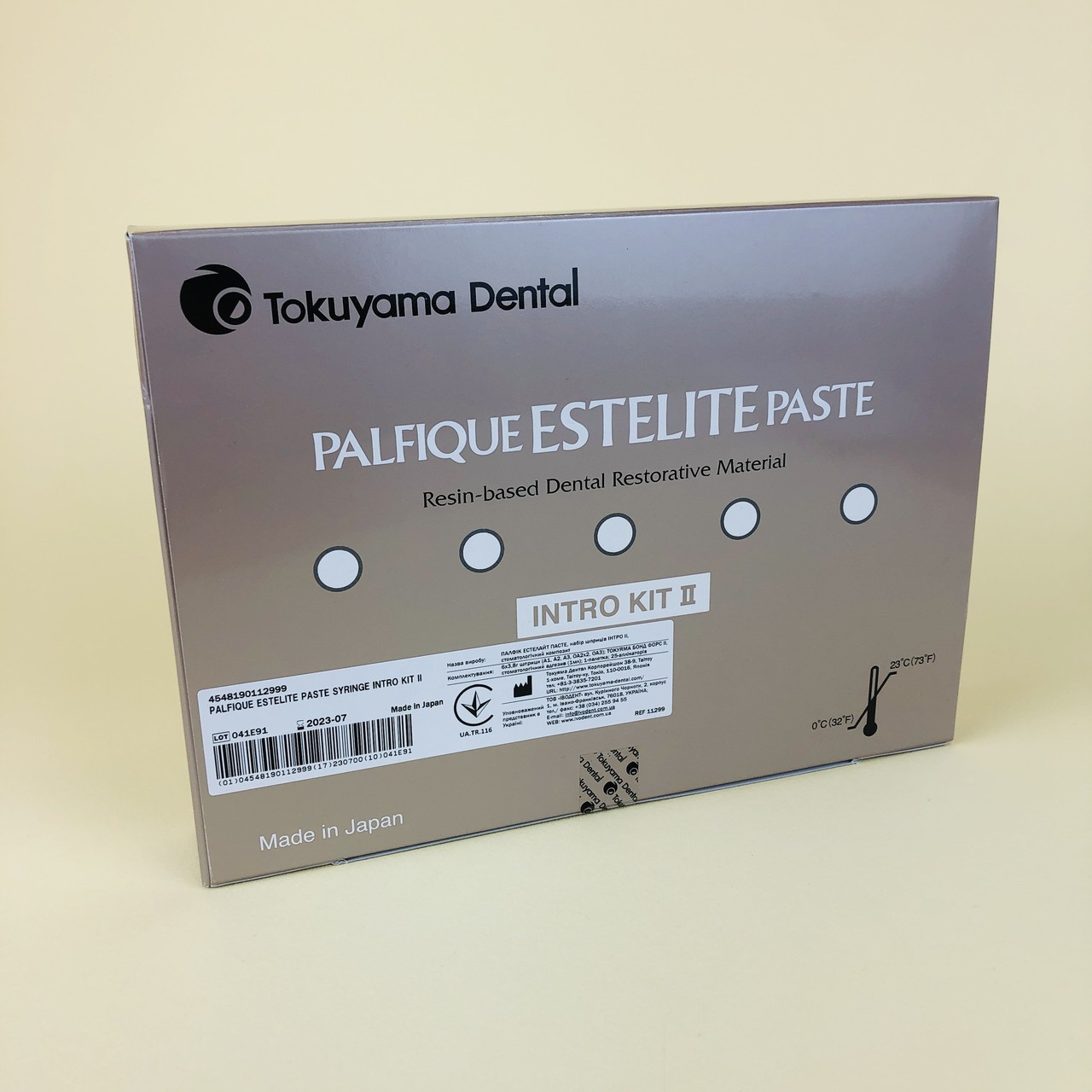 Palfique Estelite Paste Syringe Intro (Шприц Палфик Естелайт), набір, фотополімерний матеріал, Tokuyama Dental
