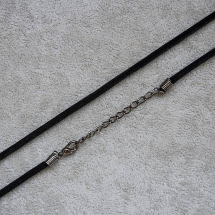 Шнурок на шею стильный велюровый черный длина 45 см с удлинителем толщина 4 мм с темно серебристым карабином, фото 2