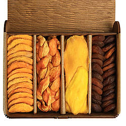 Подарунковий набір з сухофруктами в дерев'яній книзі mini