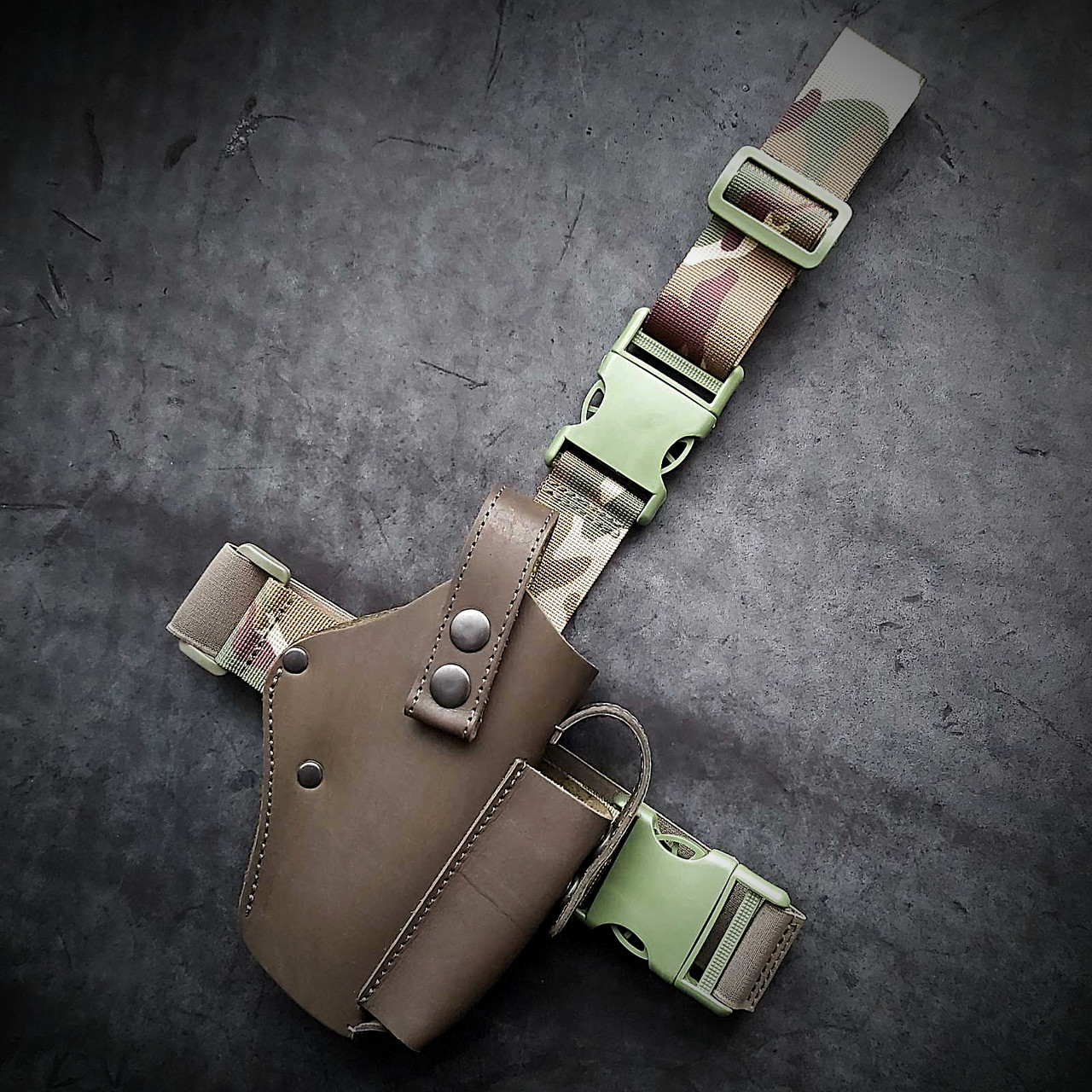 Кобура Пеламе на стегно для Beretta 92  мультикам