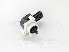 Датчик положення кузова Toyota Fortuner задній 8940871030, 89408-71030 нахилу коректора світла фар (AFS)