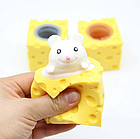 Іграшка-антистрес "Мишка в сирі" Біла EvsE