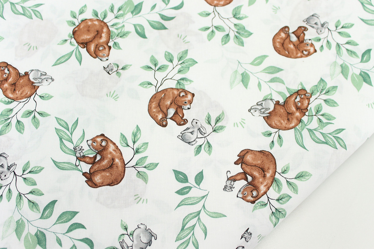 Польська бязь "Ведмедики, зайчики та зелені гілочки" на білому тлі No 1924, фото 1