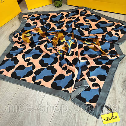 Хустка Fendi з ручною підшивкою, фото 4