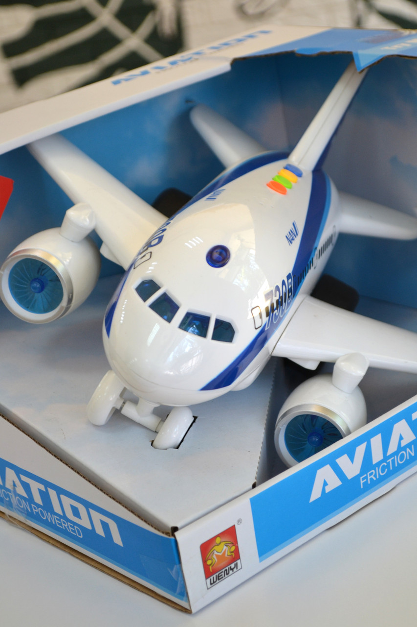 Літак інерційний WY 730