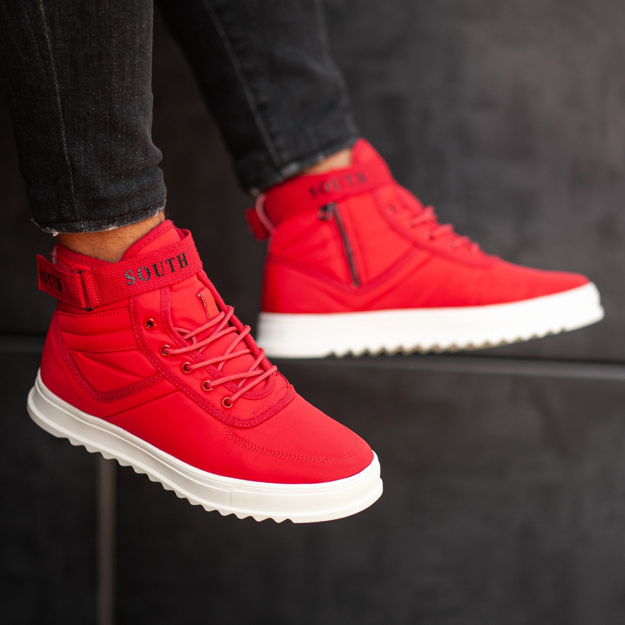 Чоловічі кросівки South Anomality RED