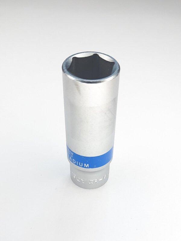 Головка торцева глибока 1/4" 14 мм KingROY 30945-14