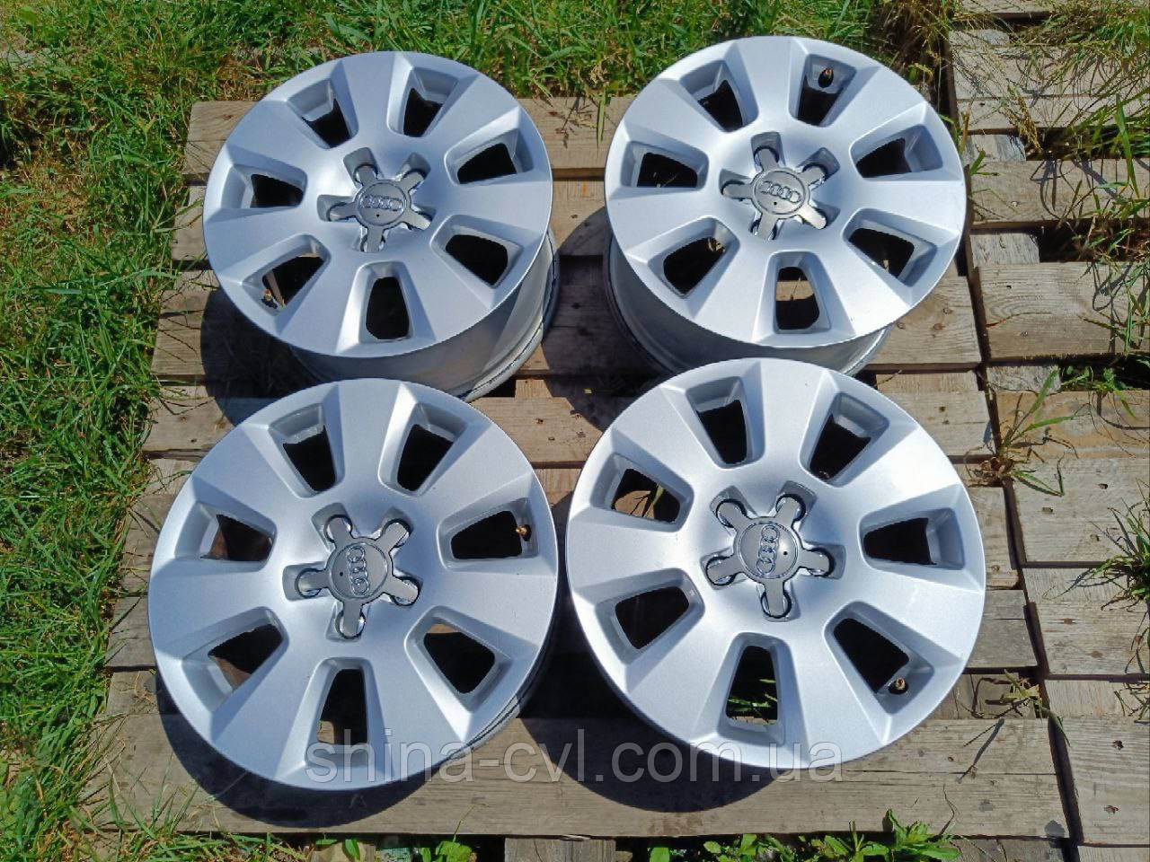 Диски 5.112 r16 7.5j et37 dia66.6 audi A6/A4