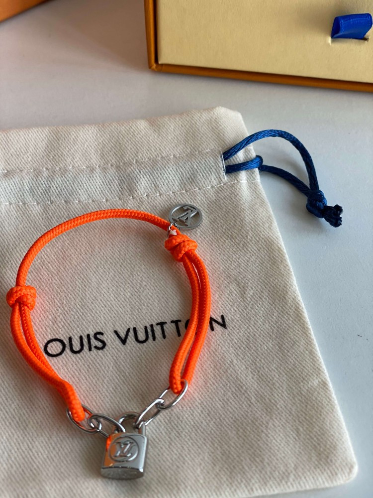 Купить Браслет Lockit X Doudou Louis Vuitton Silver Orange, цена 1000 ₴ —   (ID#1868542996)