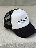 Кепка тракер с сеткой Adidas мужская женская черно-белая бейсболка адидас повседневная с регулятором размера