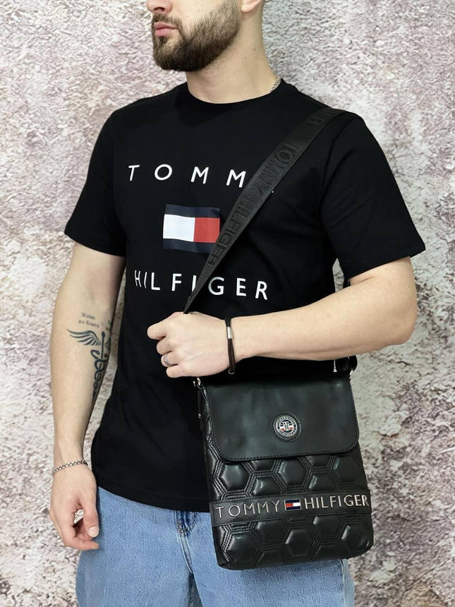 Комплект футболка чорна (вел. лого) + месенджер Tommy Hilfiger з шестикутниками, фото 2