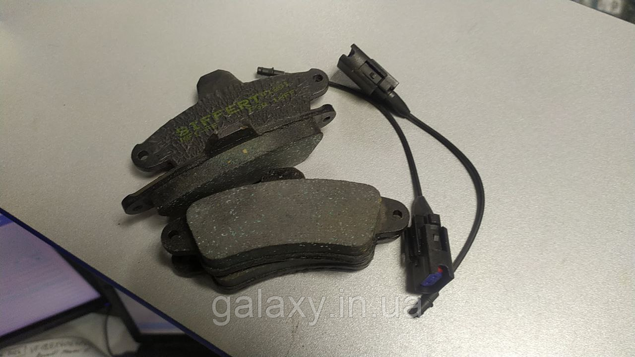 Колодки гальмівні задні Ford Mondeo 1993-2000