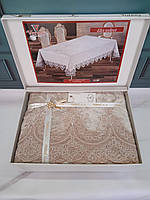Скатерть велюровая с кружевом в подарочной коробке160 на 220см Verolli Турция пудровая