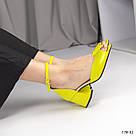 Жовті шкіряні жіночі босоніжки на підборах 6 см, фото 10