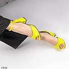 Жовті шкіряні жіночі босоніжки на підборах 6 см, фото 5