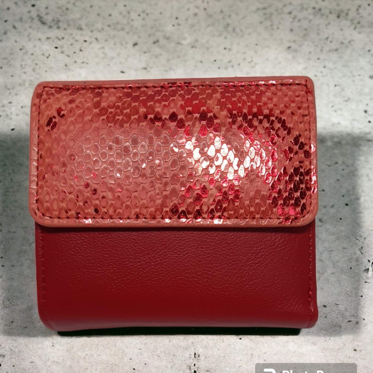 Червоний жіночий гаманець з екошкіри Saralyn 8661