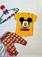 Коричневый летний костюм для мальчика с принтом Мики Маус, футболка и бриджи