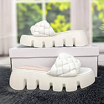 Шльопанці жіночі білі еко-шкіра плетінка на платформі Mengfuna 4133, фото 5