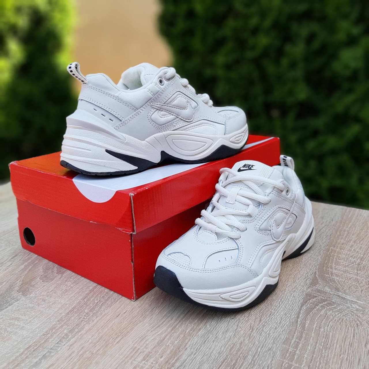 Жіночі кросівки молочні весна Nike M2K Tekno. Взуття жіноче модне на весну молочне Найк М2К Текно
