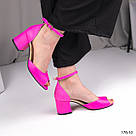 Шкіряні босоніжки на підборі яскраво-малиновоо кольору  40 та 41 р-ри, фото 4