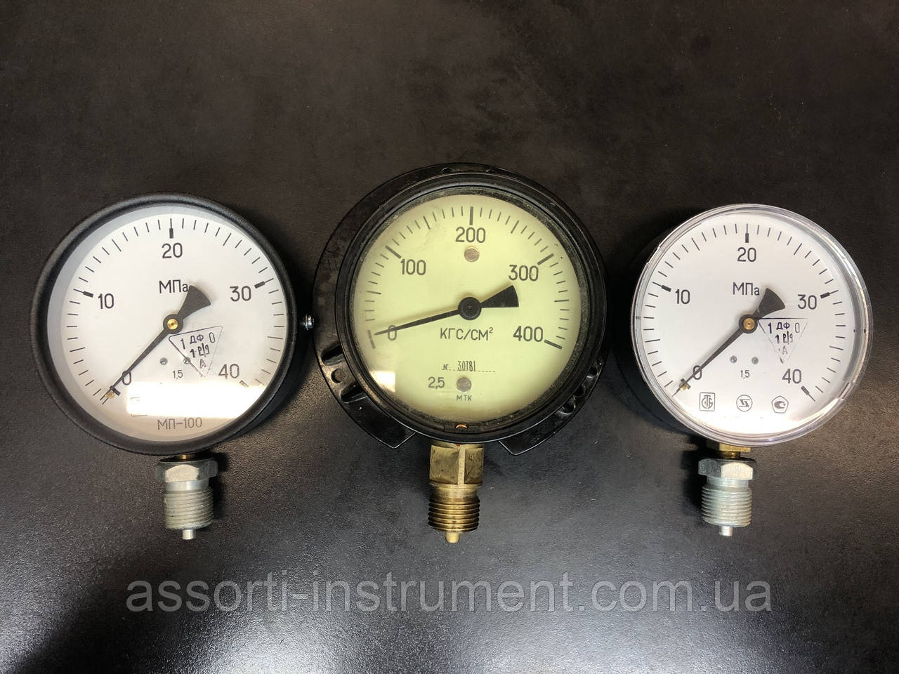 МТП-100, МП3-У, Манометр загальнотехнічний 400 кгс/см2 (40МПа,40000кПа) Ф100 мм М20*1,5 радіальний (ссор-НОВНІ!), фото 1