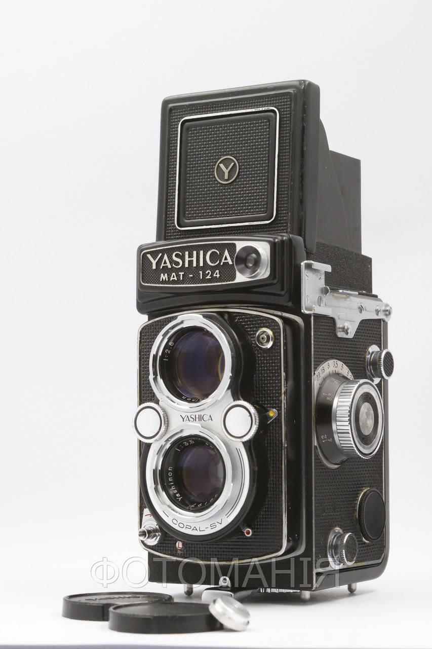 Yashica Mat-124